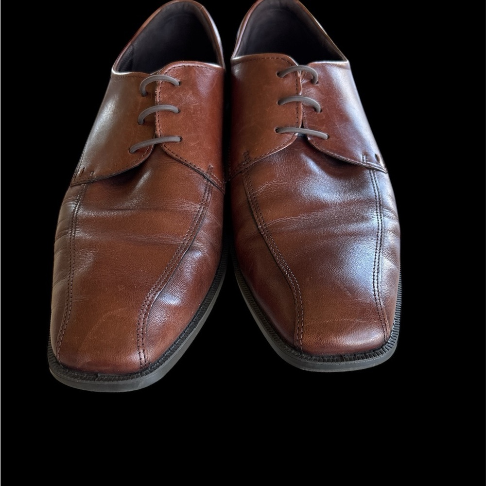 🍀Ecco Brown Leather Oxford Shoes with Wingtip Design